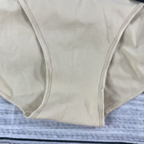 Set of 3 Yenita Seamless Cream Underware Panties size Large/Extra Large Stretch - Picture 5 of 9